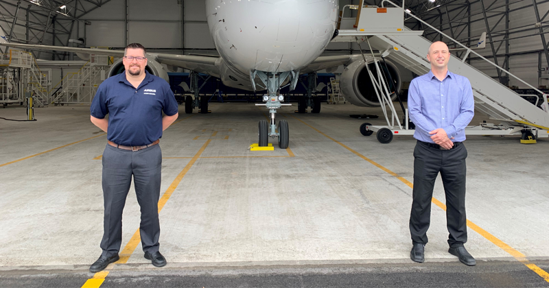 Kevin Hébert et Maxime Tremblay, directeurs des opérations à l’Assemblage et au Prévol, Airbus Mirabel